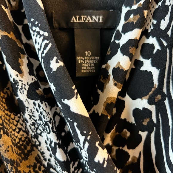 NWT Alfani Animal Print V-Neck Dress - Picture 7 of 7